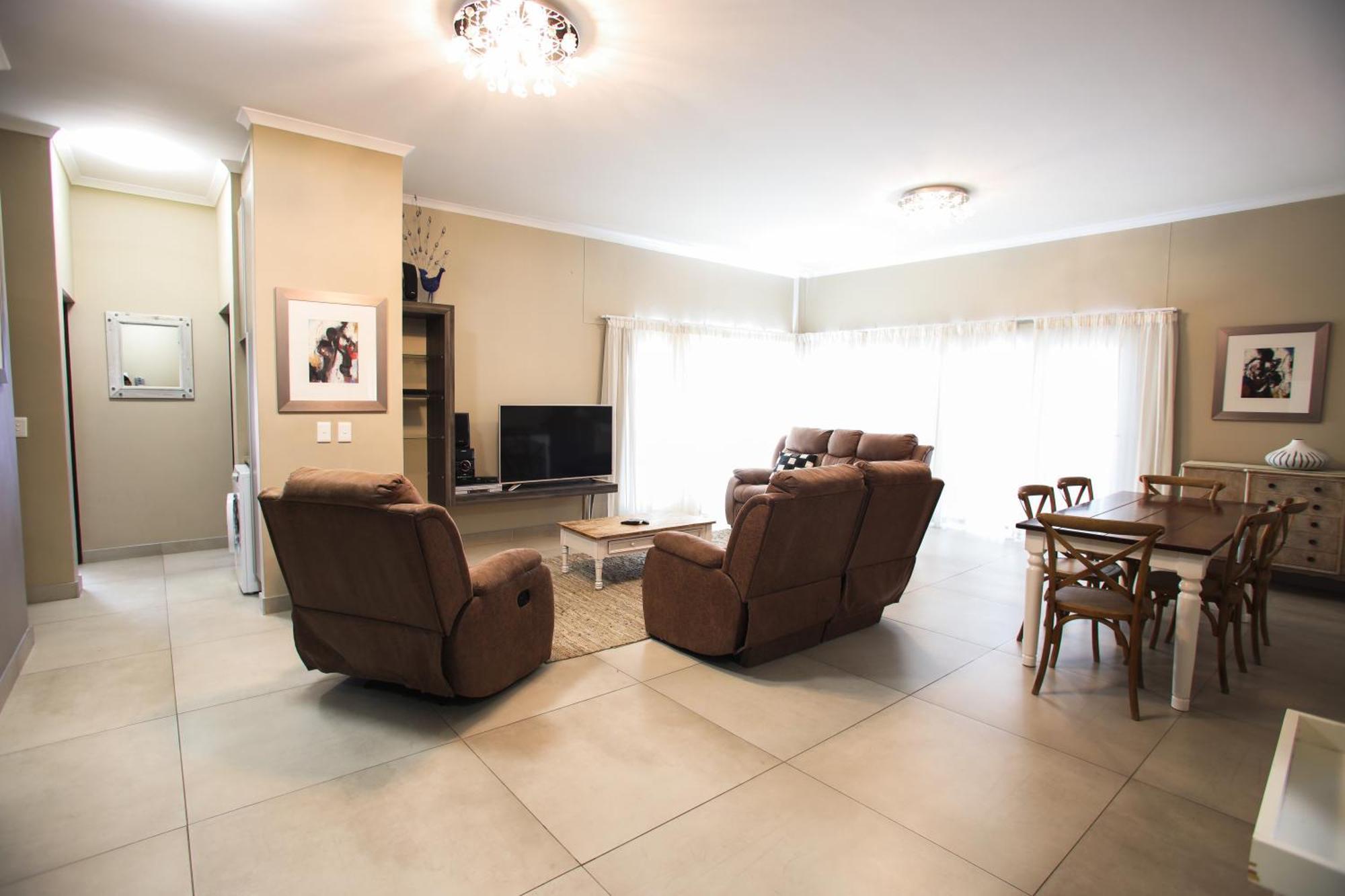 Hnt Atlantic Self Catering Apartment Swakopmund Eksteriør bilde